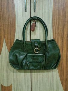Tods Chic Green Leather Handbag