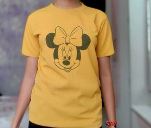 Cute Minnie Mouse Graphic T-Shirt