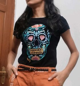 Skull Graphic Tee