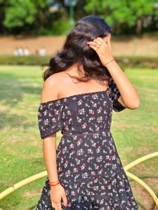 Chic Floral Off-Shoulder Mini Dress