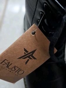 Edge Up Your Style: Brand New Fausto Side-Zip Comb