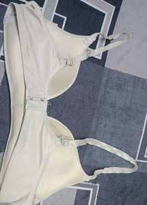 Comfortable White Everyday Bra