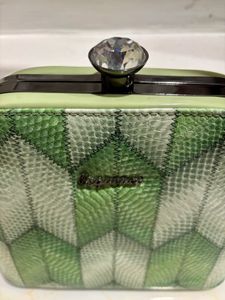 Chic Geometric Green Shoulder Bag