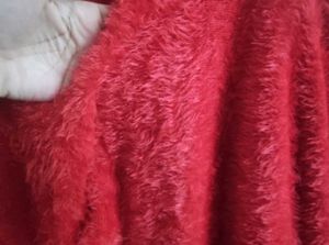 Fluffy Coral Top