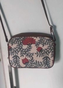 ZOUK Floral Print Crossbody Bag