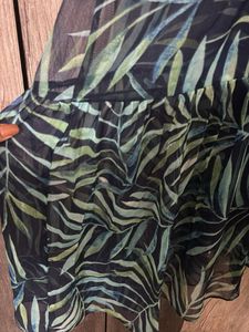 Flowy Tropical Print Maxi Dress