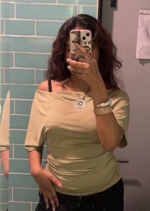 Gathered Pullover Tshirt Off-Shoulder Top