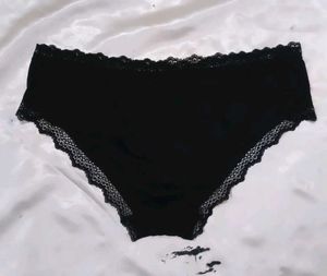 Women's Black Lace Hipster Panty