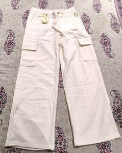 Cream Cargo Pants Outfit
