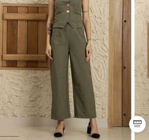 Stylish Wide-Leg Trousers