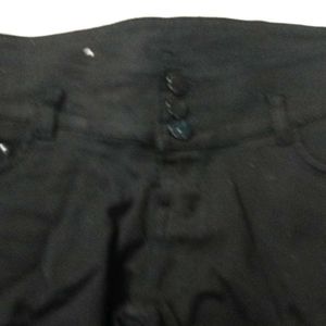 Trendy Combo Set – Kurta &amp; Cut Jeggings Brand New