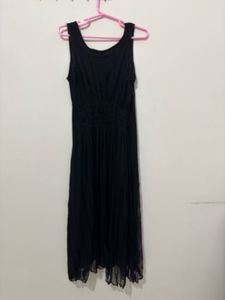 Elegant Black Stretchable Gown