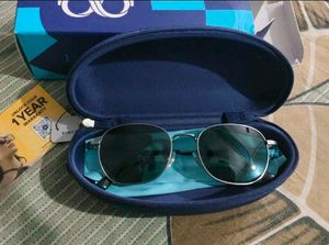 Lenskart Stylish Sunglasses with Case
