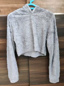 Lykkein Cozy Grey Fuzzy Cropped Hoodie