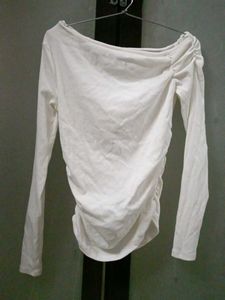 Chic White Ruched Long Sleeve Top