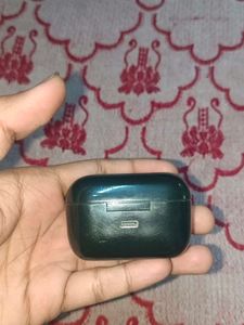Noise Elan earbuds