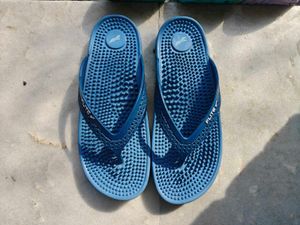 7 Flat Sandals