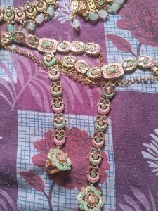 Elegant Indian Jewelry Set