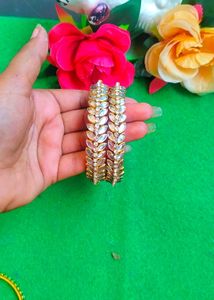 Stunning Kundan Bangles