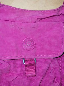 Price reduced!!! Kipling Magenta Shoulder Ba