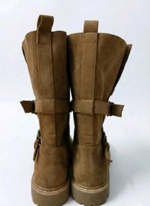 Stylish Suede Buckle Boots