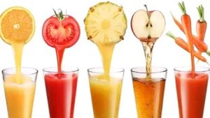 Plastic Hand Juicer