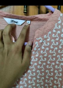 🔥Combo of 2 Chikankari Kurtis🔥