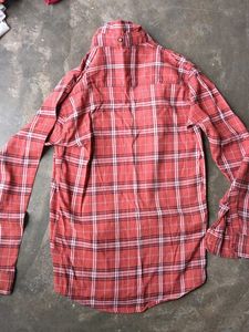Men's Plaid Button-Up Shirt