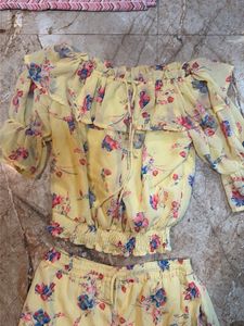 Floral Print Off-Shoulder Top &amp; Pants Set