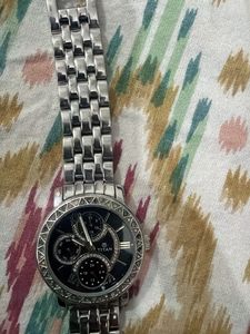 Elegant Silver Chain Watch