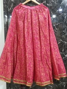 Globus Long Skirt