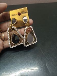 Mirror And Stone Earring
