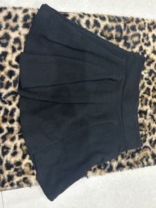 Chic Black Circle Skater Skirt