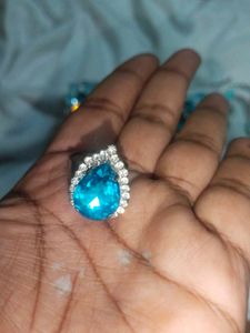 Sparkling Aqua Jewel Set: Necklace, Ring &amp; More
