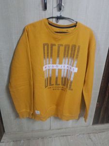 Mudo Jeans Mustard Sweatshirt