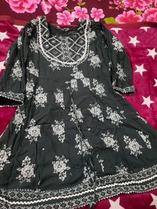Kurta Set With Sharara &amp; Dupatta (Women's)