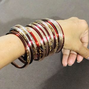 💫Glossy Finished Set of 21 Glass Bangles 💫