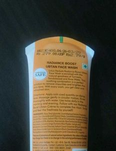 Lotus Herbals Radiance Boost Ubtan Face Wash