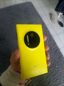 Nokia Lumia 1020