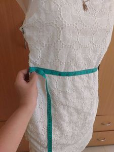 Chic Lace Short Dress