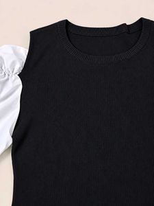 Chic Black &amp; White Puff Sleeve Dress
