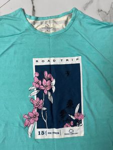T- Shirt