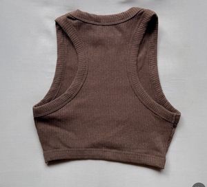 Ribbed Cropped Tank Top