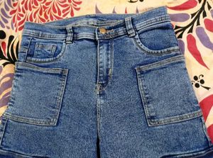 Stylish Denim Cargo Jeans –Durable,Trendy &amp; Comfy