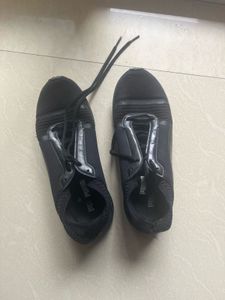 Puma Black Sneakers