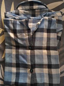 Men's Plaid Button-Up Shirt