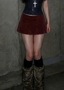 Chic Burgundy Mini Skirt