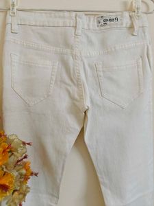 🆕 White Cotton Jeans