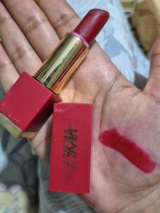 Red Lipstick Swatch