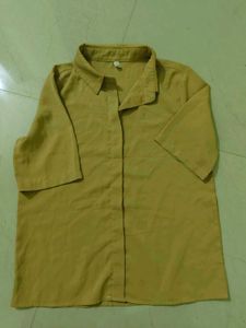 Classic Yellow Short-Sleeve Shirt